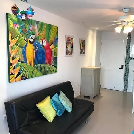 Hermoso Con Vista Al Mar Apartamento *