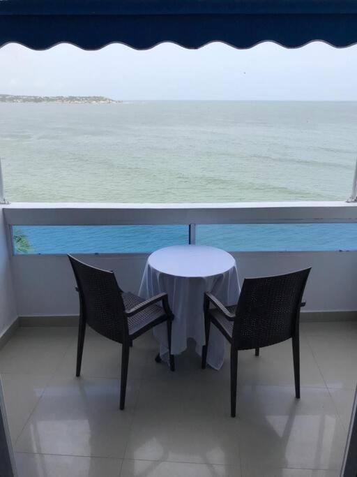 Hermoso Con Vista Al Mar Apartamento